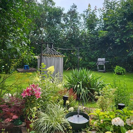 Apartament - 3 Pokojowe Dwupoziomowe Mieszkanie Z Ogrodem Krokowa Luaran gambar