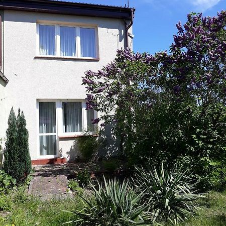Apartament - 3 Pokojowe Dwupoziomowe Mieszkanie Z Ogrodem Krokowa Luaran gambar