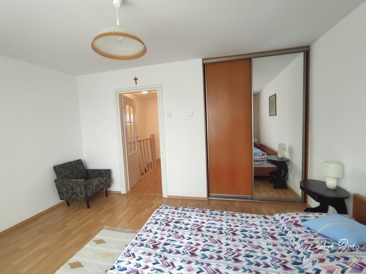 Apartament - 3 Pokojowe Dwupoziomowe Mieszkanie Z Ogrodem Krokowa Luaran gambar