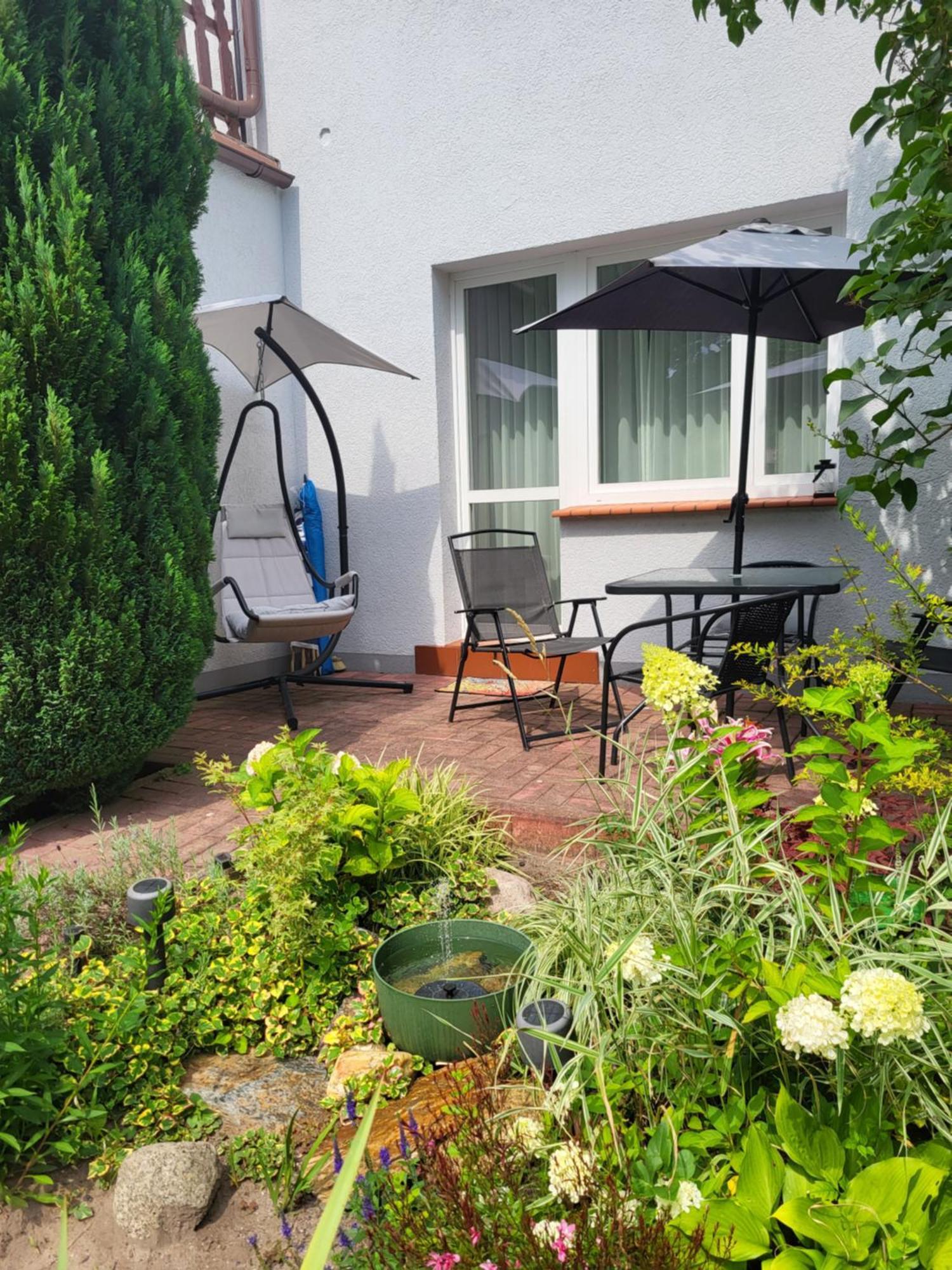 Apartament - 3 Pokojowe Dwupoziomowe Mieszkanie Z Ogrodem Krokowa Luaran gambar