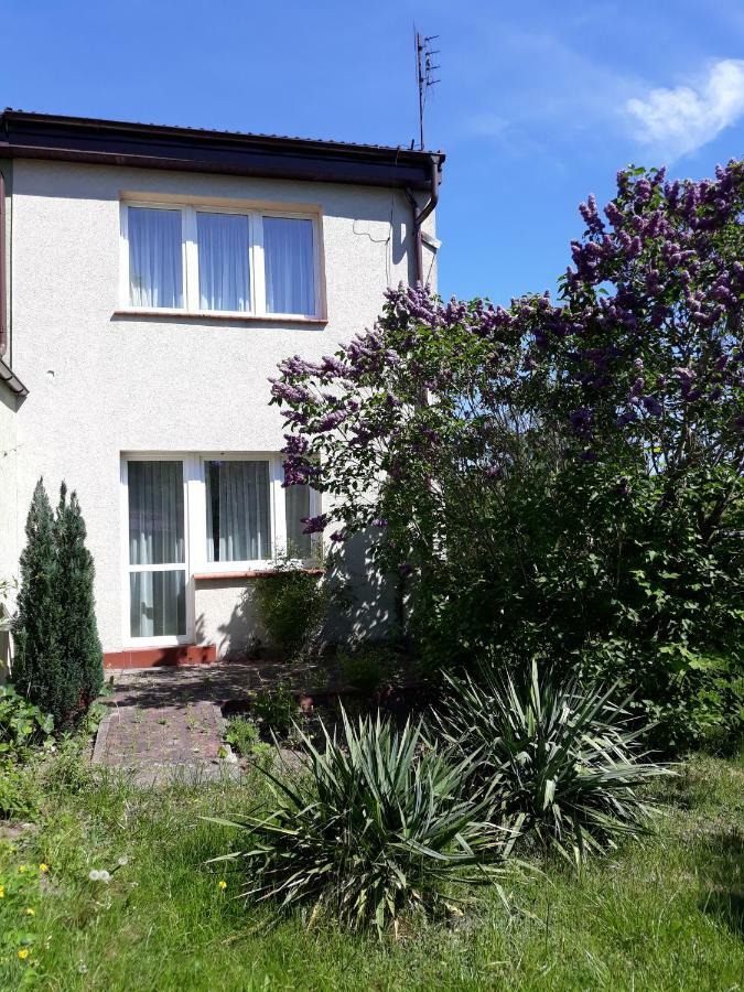 Apartament - 3 Pokojowe Dwupoziomowe Mieszkanie Z Ogrodem Krokowa Luaran gambar